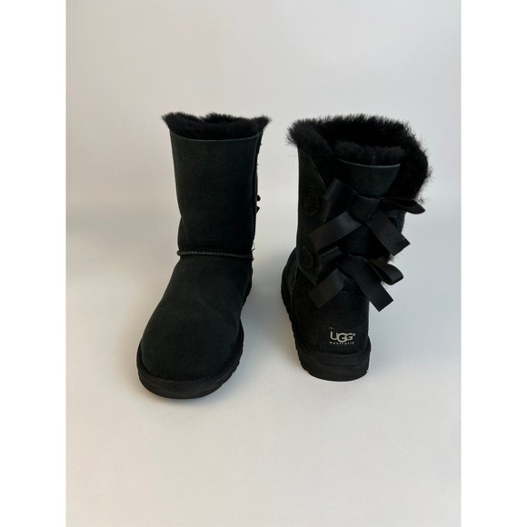 Women’s Ugg Boots Size 6 Bailey Bow Black Sherpa Shearling wool Suede Shoes - Picture 11 of 12